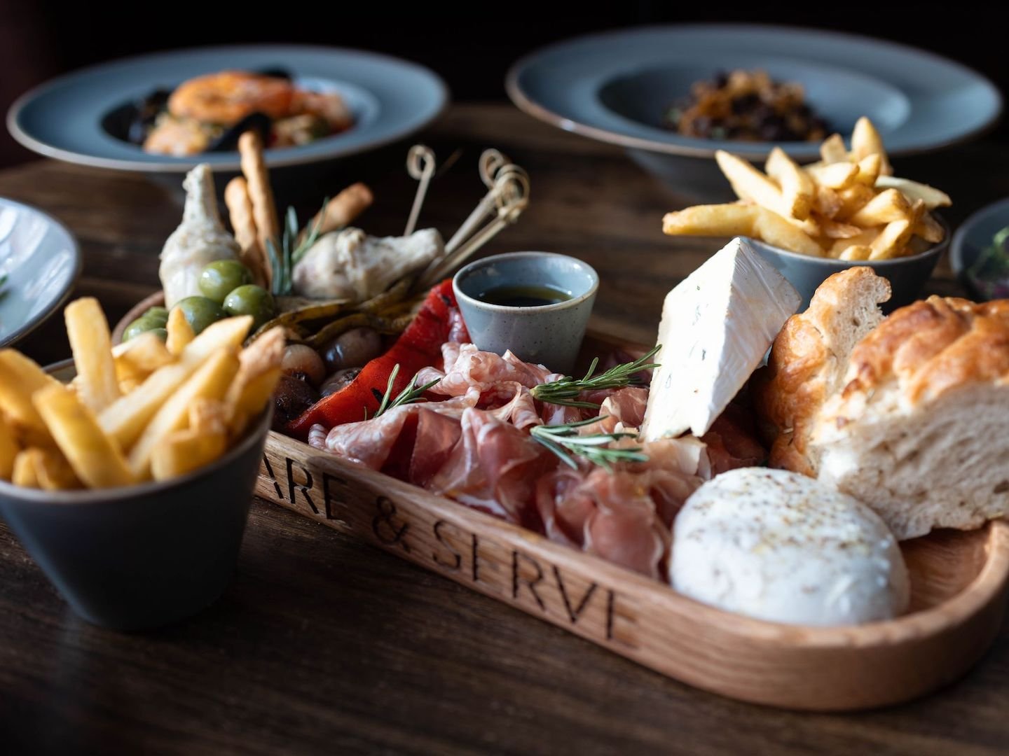 Sharing Boards are a perfect option for two.